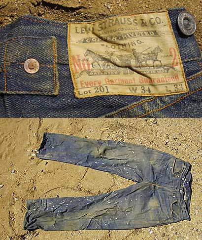 let down G Install Levi's Lot 201 sold on eBay for US$36,099